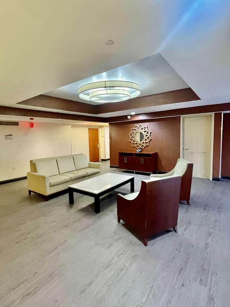 Brandywine Plaza Hotel Claymont Экстерьер фото